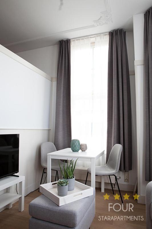 Four Star - Berkenbosch Blokstraat Apartment